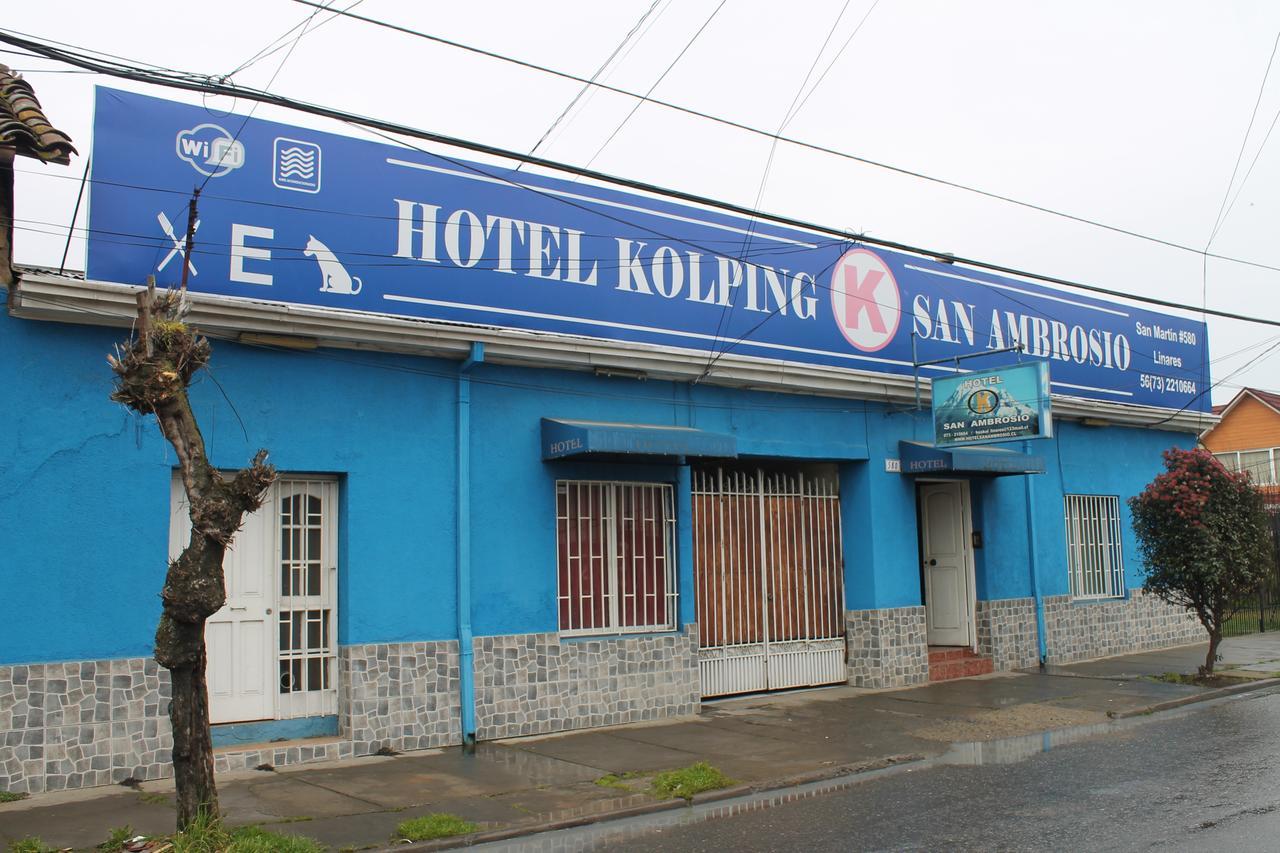 Hotel Kolping San Ambrosio ลินาเรส ภายนอก รูปภาพ