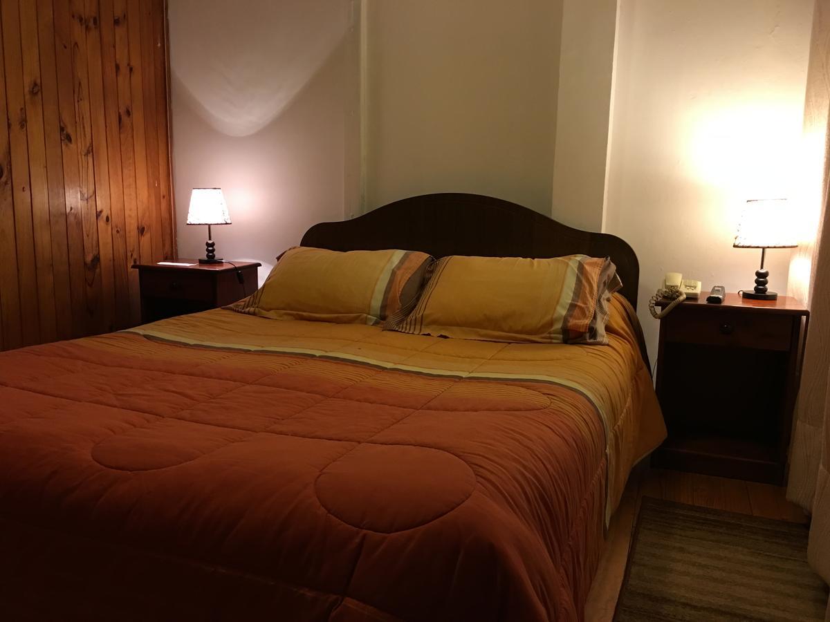 Hotel Kolping San Ambrosio ลินาเรส ภายนอก รูปภาพ