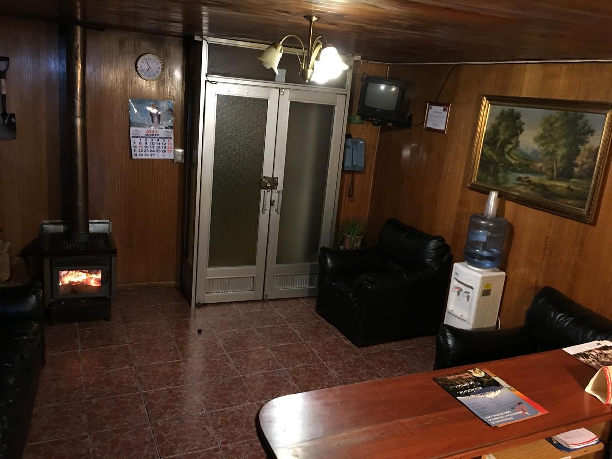 Hotel Kolping San Ambrosio ลินาเรส ภายนอก รูปภาพ